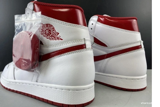 Metallic 555088-103 Retro Jordan (2017) AIR Red 1 555088-103 0503